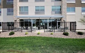 Holiday Inn Express & Suites Fond Du Lac By Ihg